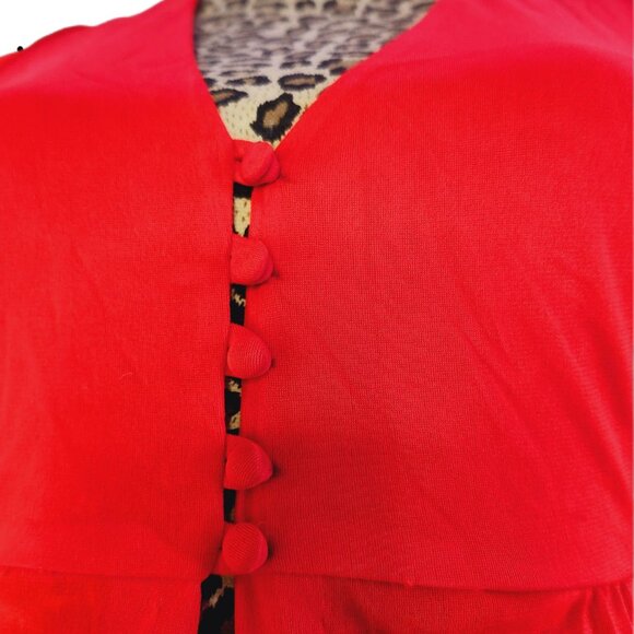 Red vintage button up nightgown with lace back - Picture 2 of 7